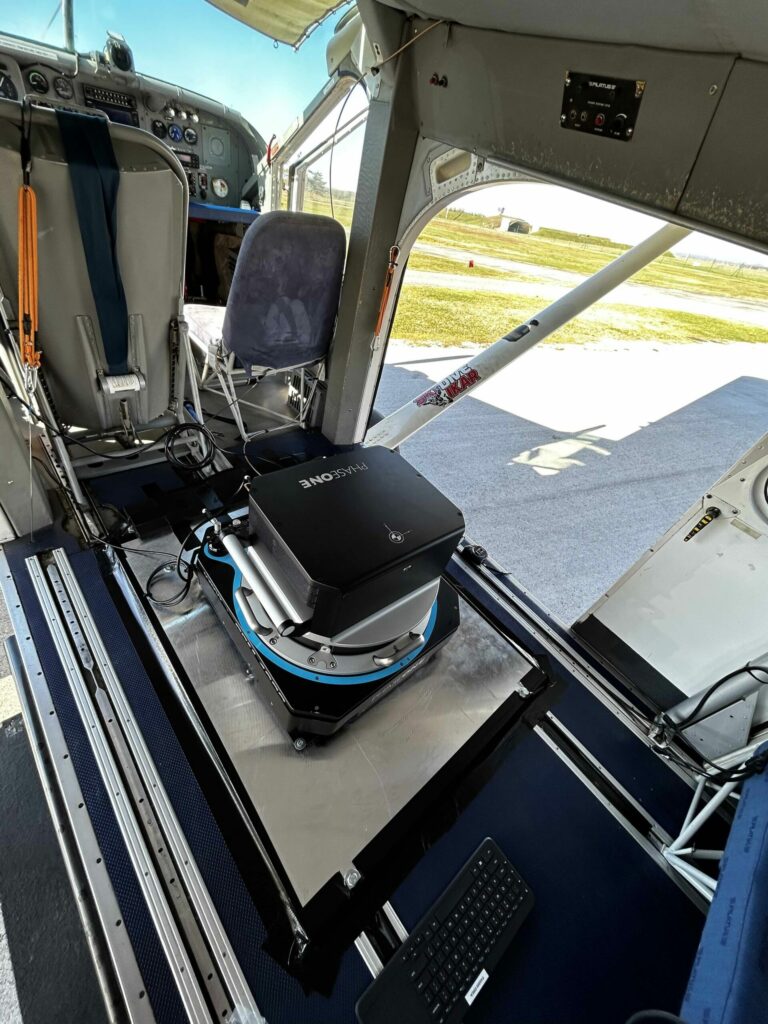 PAS 880i is the all-in-one Reality Mapping solution for 3D mesh generation